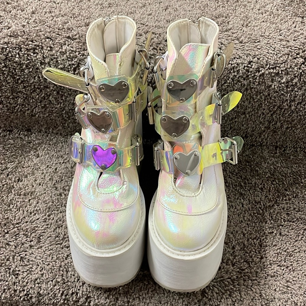 Demonia Swing-105 
Pearl Iridescent vegan leather 
Size 7